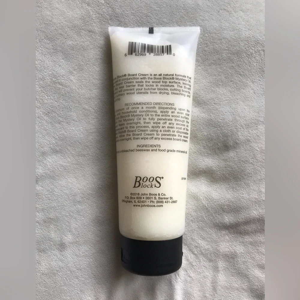 Williams Sonoma Boo's Block Board Cream - White Tube with Black Cap